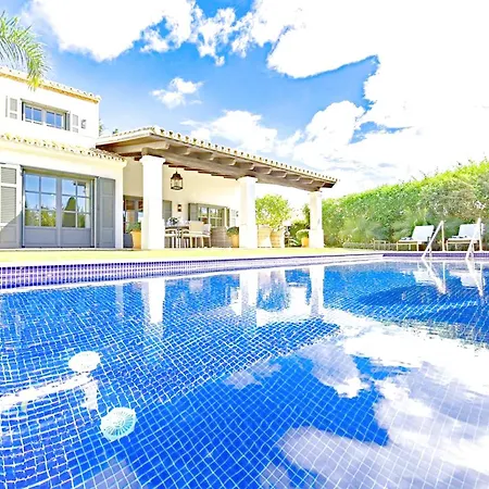 Magnificent Family House Summer