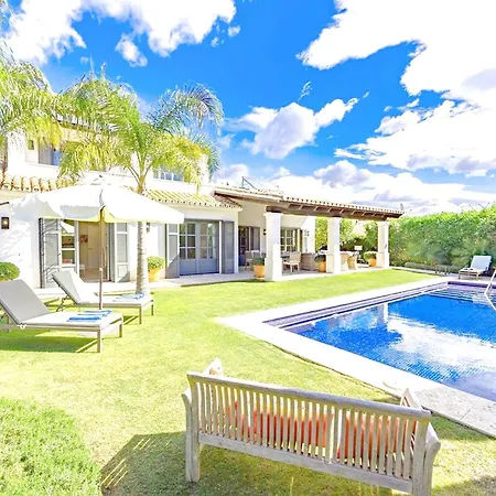 Magnificent Family House Summer Appartement
